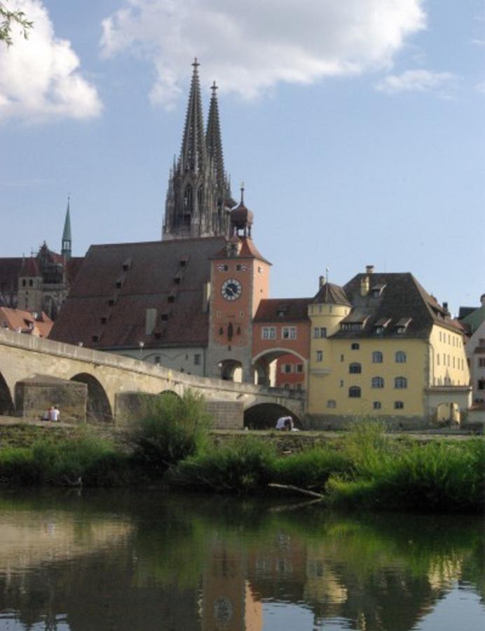 Aufhauser Hof Regensburg Exterior foto